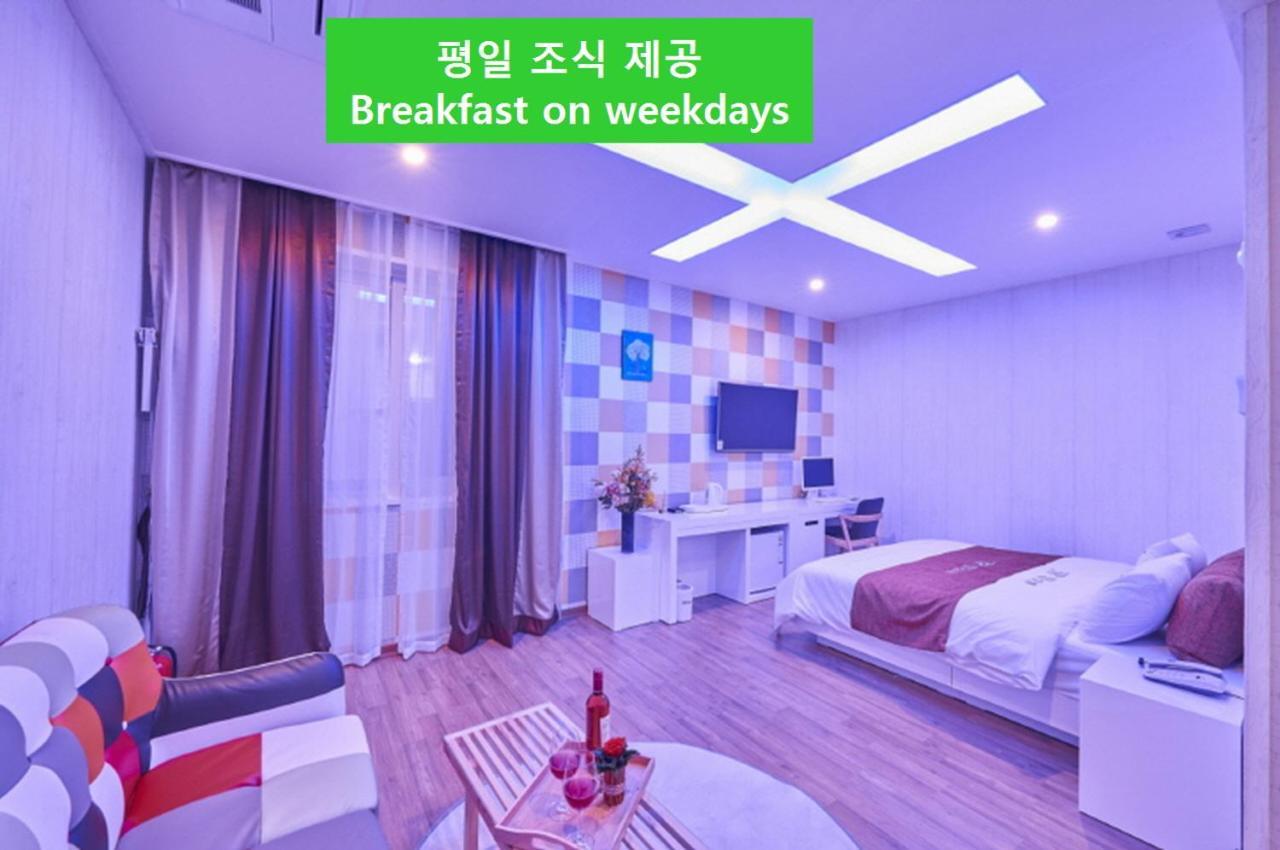 โรงแรมท็อป Gwangju Metropolitan City ภายนอก รูปภาพ