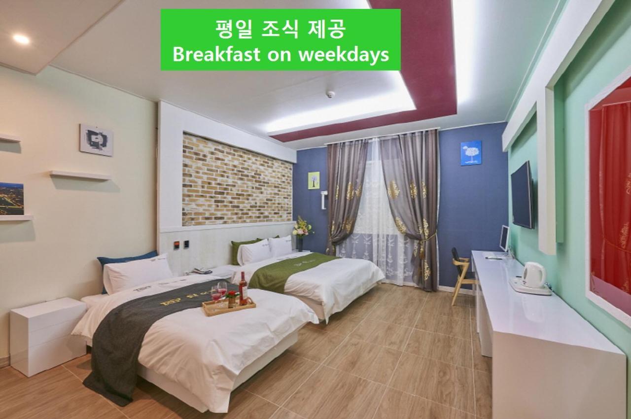 โรงแรมท็อป Gwangju Metropolitan City ภายนอก รูปภาพ